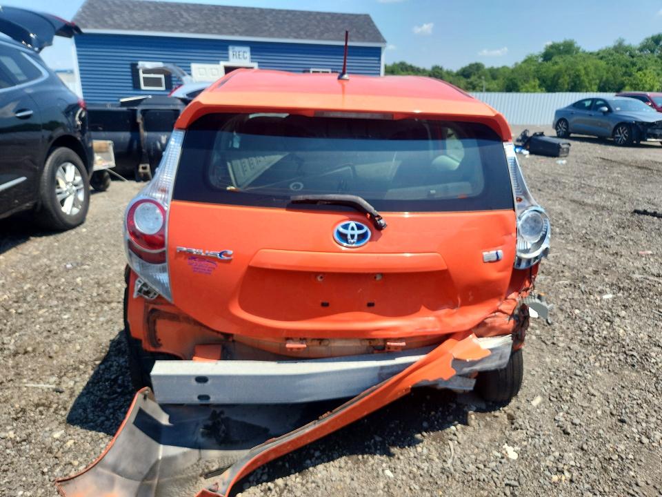 2013 Toyota Prius VIN JTDKDTB36D1039570 COPART salvage auction — REAR END, Ma - Cert Of Title-Reconstrctd Coll, sold $675 on 2026-07-29 (photo 6)