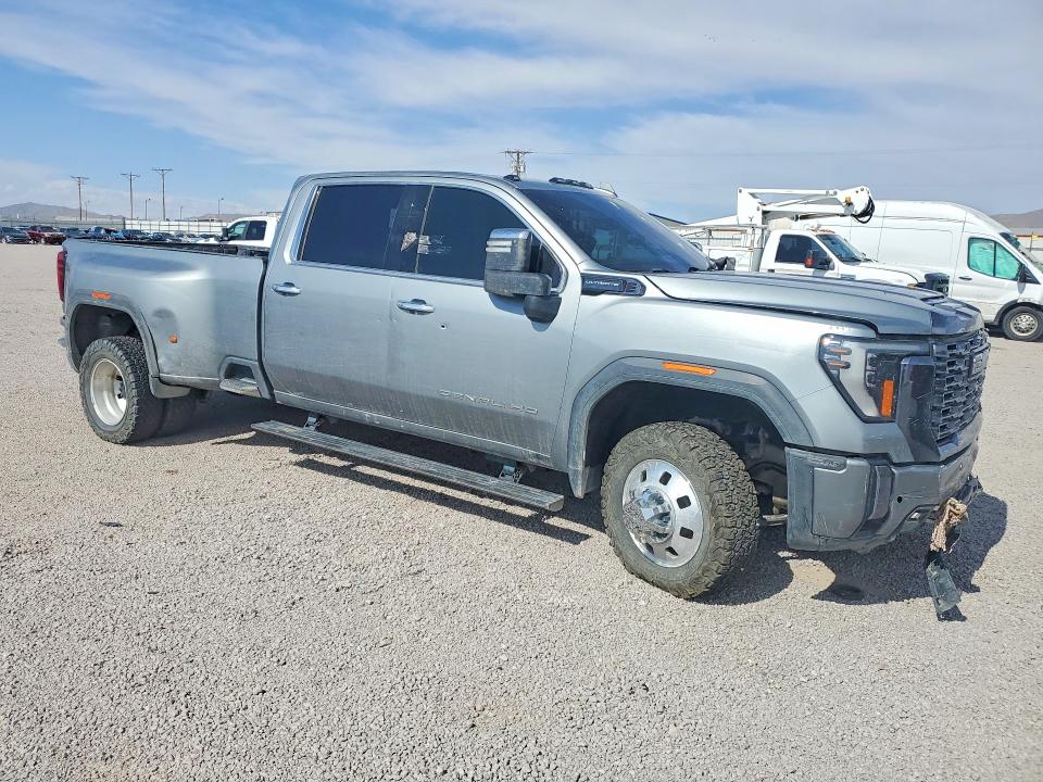 2024 Gmc SIERRA VIN 1GT49YEY9RF250111 COPART salvage auction — VANDALISM, CO - CERTIFICATE OF TITLE, sold $9,800 on 2026-07-24 (photo 4)