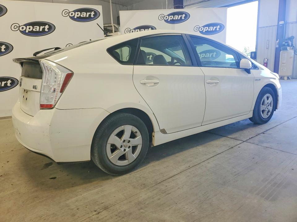 2011 Toyota Prius VIN JTDKN3DU9B1368215 COPART salvage auction — NORMAL WEAR, NC - DEALER ONLY CLEAN TITLE, sold $2,300 on 2026-07-14 (photo 3)