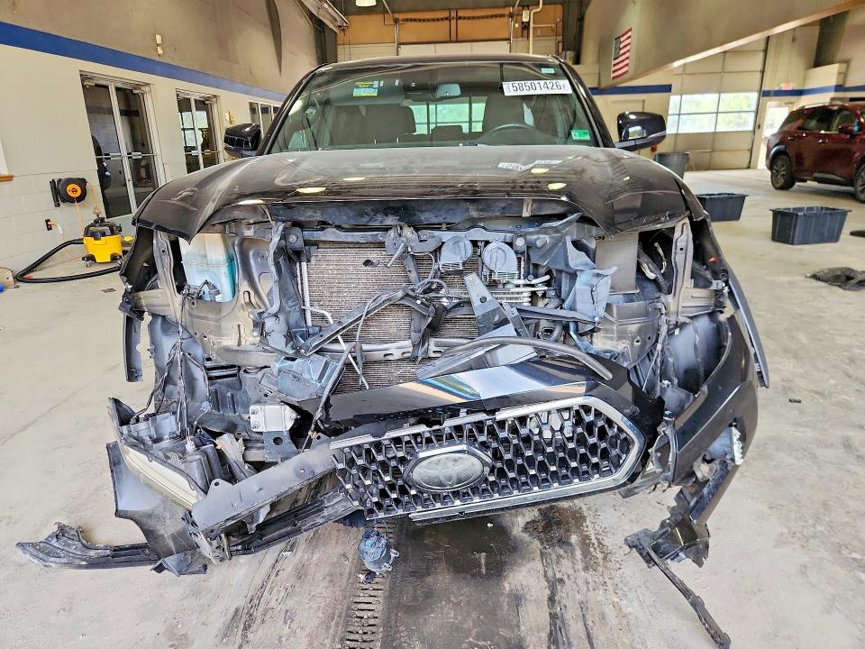 2019 Toyota Tacoma VIN 5TFCZ5AN0KX212000 COPART salvage auction — FRONT END, Va - Cert Of Title - Salvage, sold $10,900 on 2026-07-10 (photo 5)