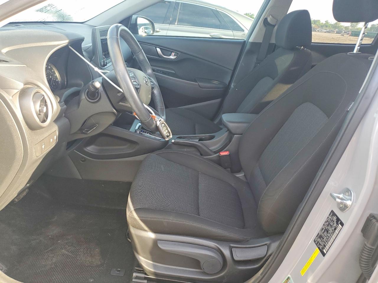 2022 Hyundai Kona VIN KM8K32AB4NU863777 COPART salvage auction — Rear End, St - Salvage Title, sold $5,200 on 2026-07-10 (photo 7)