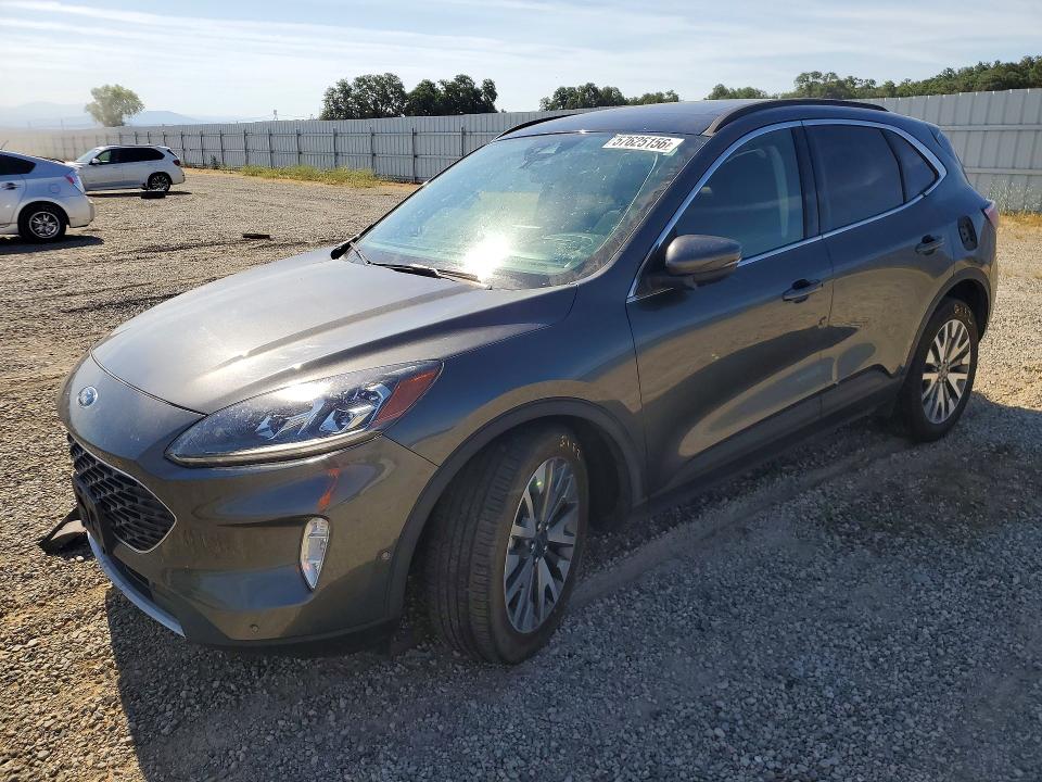 2020 Ford Escape VIN 1FMCU0DZ5LUC61675 — COPART salvage auction photo