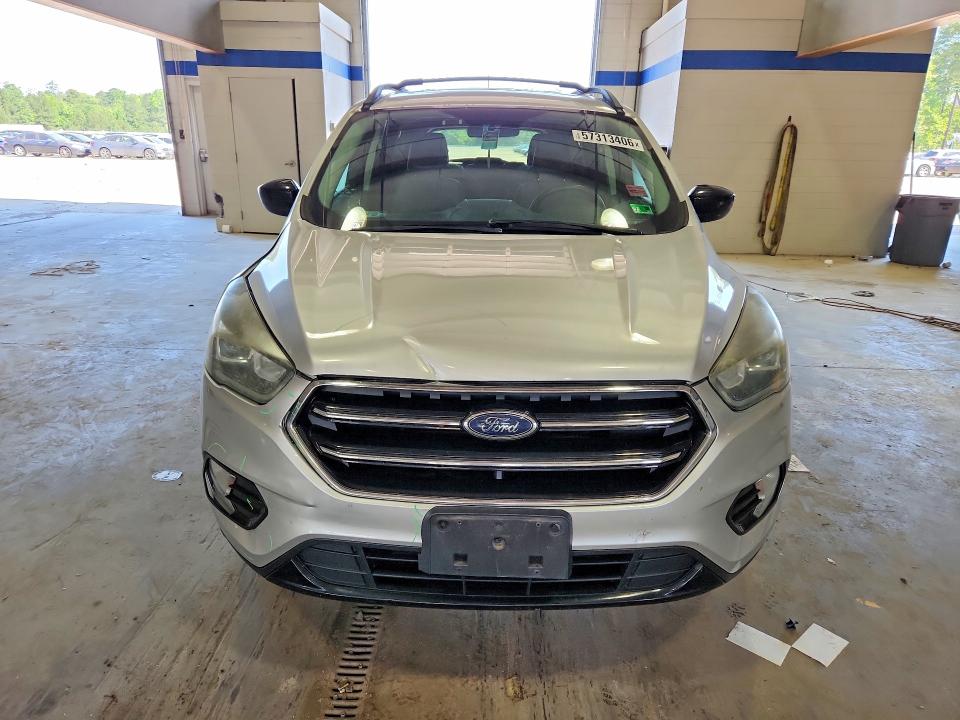 2017 Ford Escape VIN 1FMCU9GD4HUA56747 COPART salvage auction — FRONT END, Va - Cert Of Title - Salvage, sold $2,000 on 2026-07-02 (photo 5)