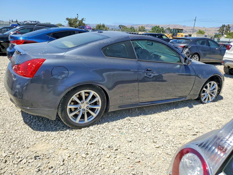 2013 Infiniti G37 VIN JN1CV6EK6DM922284 COPART salvage auction — VANDALISM, Ca - Salvage Certificate, sold $100 on 2026-07-30 (photo 3)