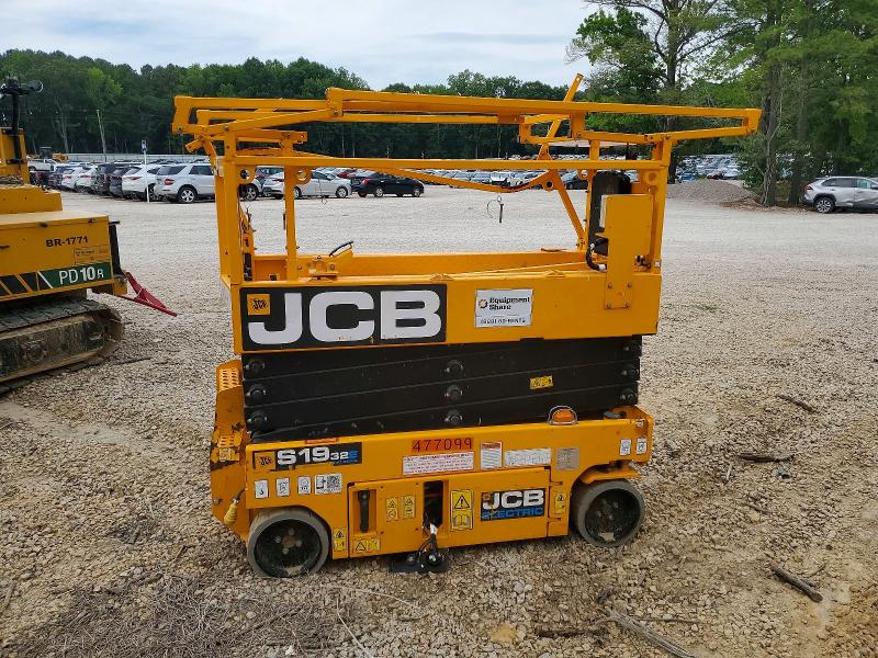 2025 Jcb S1930e VIN RAJA0B51CR5809212 COPART salvage auction — FRAME DAMAGE, NC - BILL OF SALE, sold $1,850 on 2026-07-10 (photo 6)