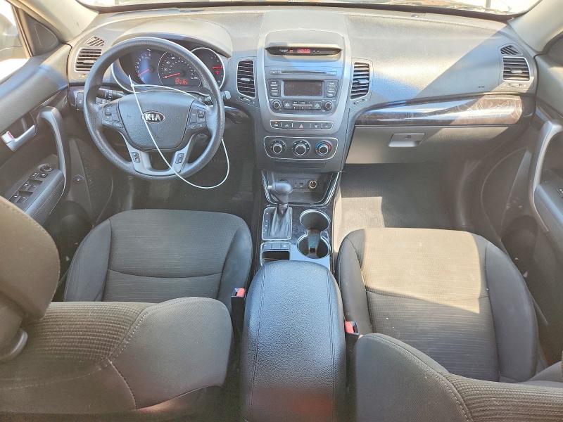 2015 Kia Sorento VIN 5XYKT3A69FG564978 COPART salvage auction — NORMAL WEAR, De - Certificate Of Title, sold $1,100 on 2026-07-14 (photo 8)