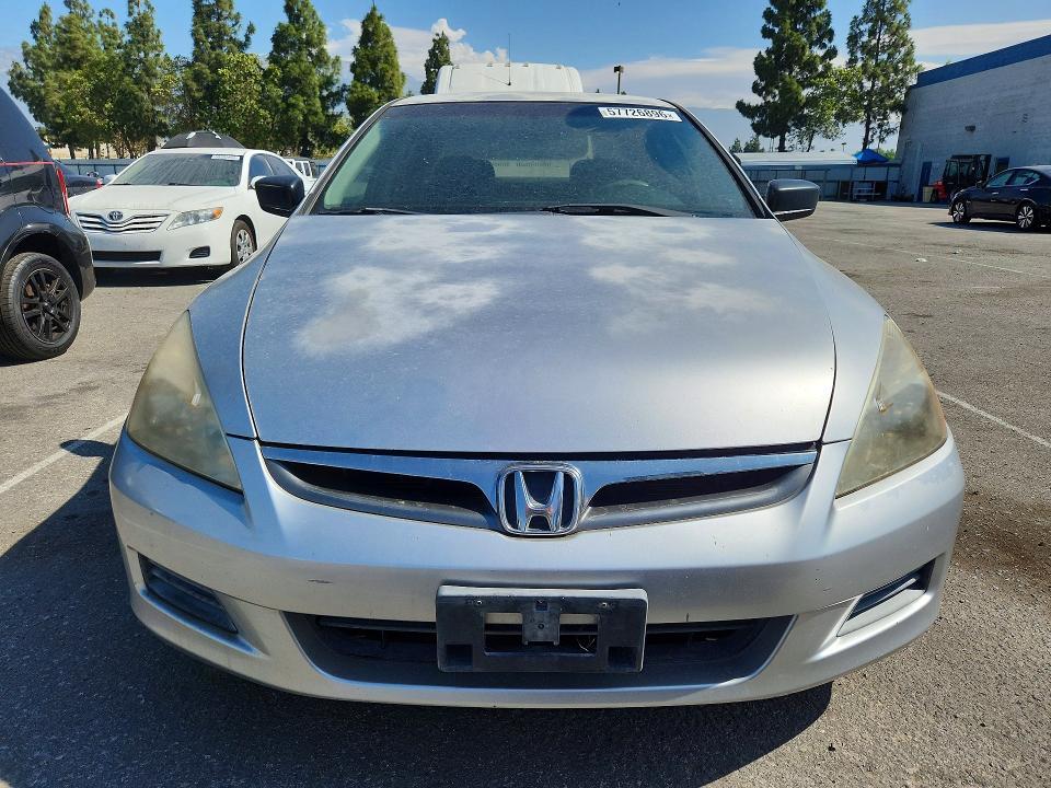2007 Honda Accord VIN JHMCM56107C025759 COPART salvage auction — VANDALISM, Ca - Dis/Dlr/Exp Only Clean Title, sold $1,200 on 2026-07-07 (photo 5)