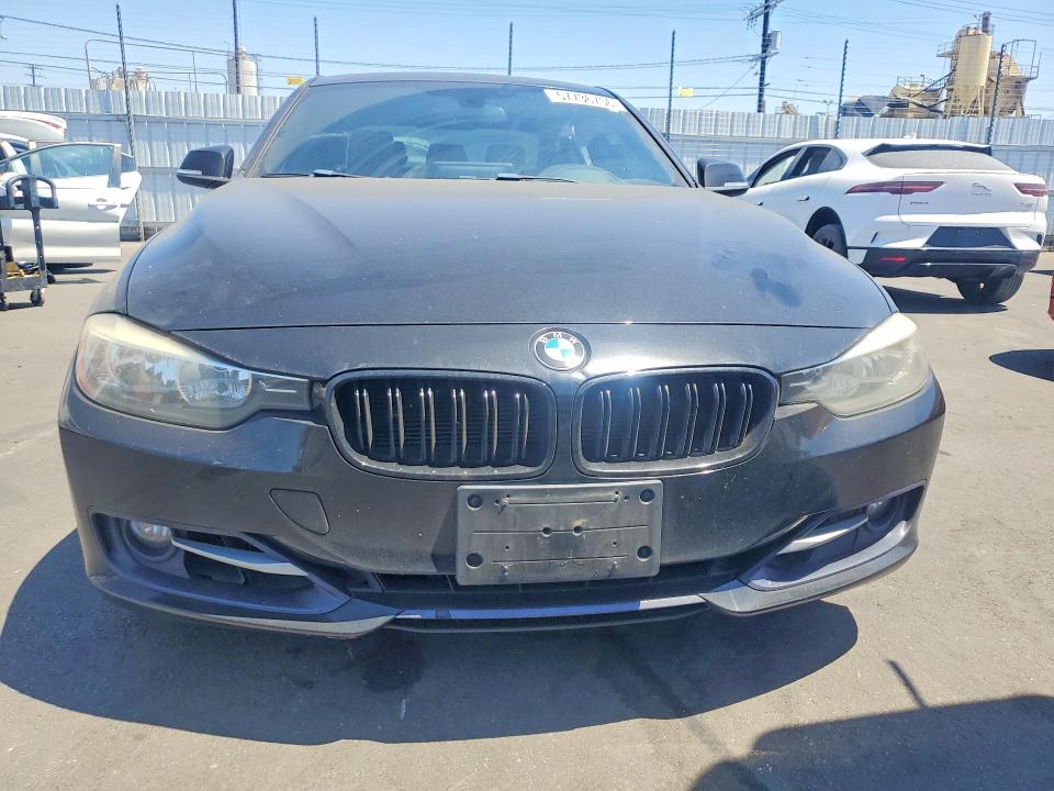 2012 BMW VIN WBA3C1C57CF430026 COPART salvage auction — SIDE, CA - SALVAGE CERTIFICATE, sold $1,200 on 2026-07-29 (photo 5)