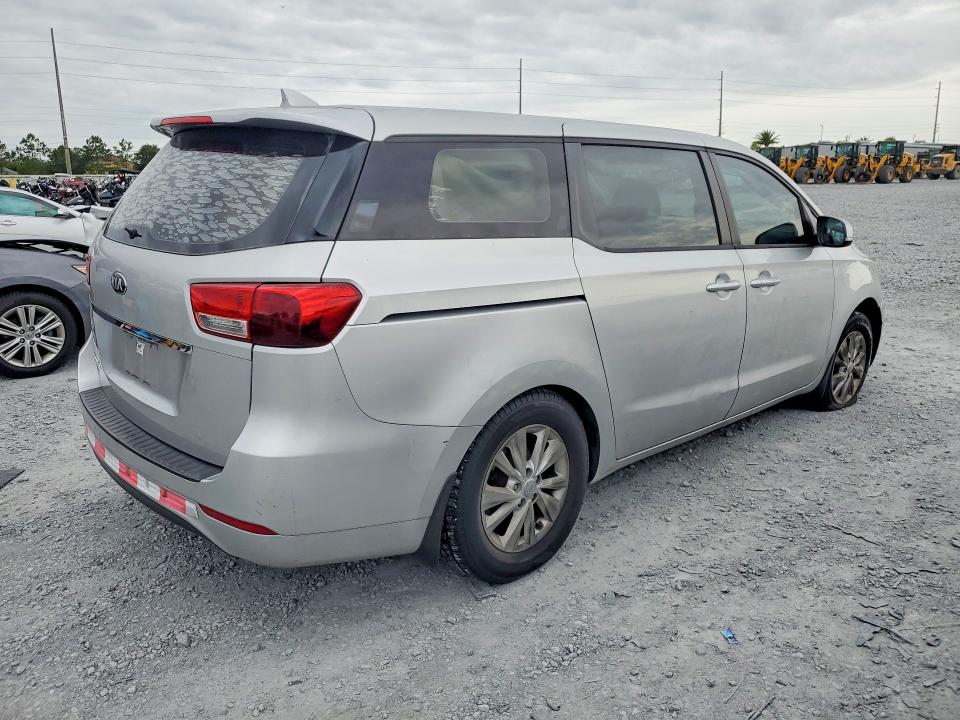 2016 Kia SEDONA VIN KNDMA5C19G6206506 COPART salvage auction — SIDE, Fl - Cert Of Title Slvg Rebuildable, sold $1,300 on 2026-07-07 (photo 3)