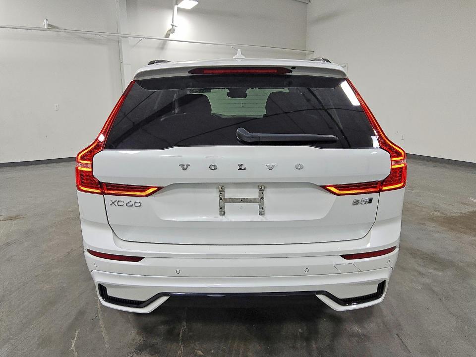 2025 Volvo Xc60 VIN YV4M12RJ1S1185062 COPART salvage auction — SIDE, MA - CERTIFICATE OF TITLE, sold $14,300 on 2026-07-09 (photo 6)