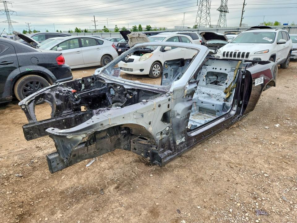 2018 Rolls-royce Dawn VIN SCA666D56JU107749 COPART salvage auction — STRIPPED, Tx - Certificate Of Title (P), sold $250 on 2026-07-28 (photo 1)