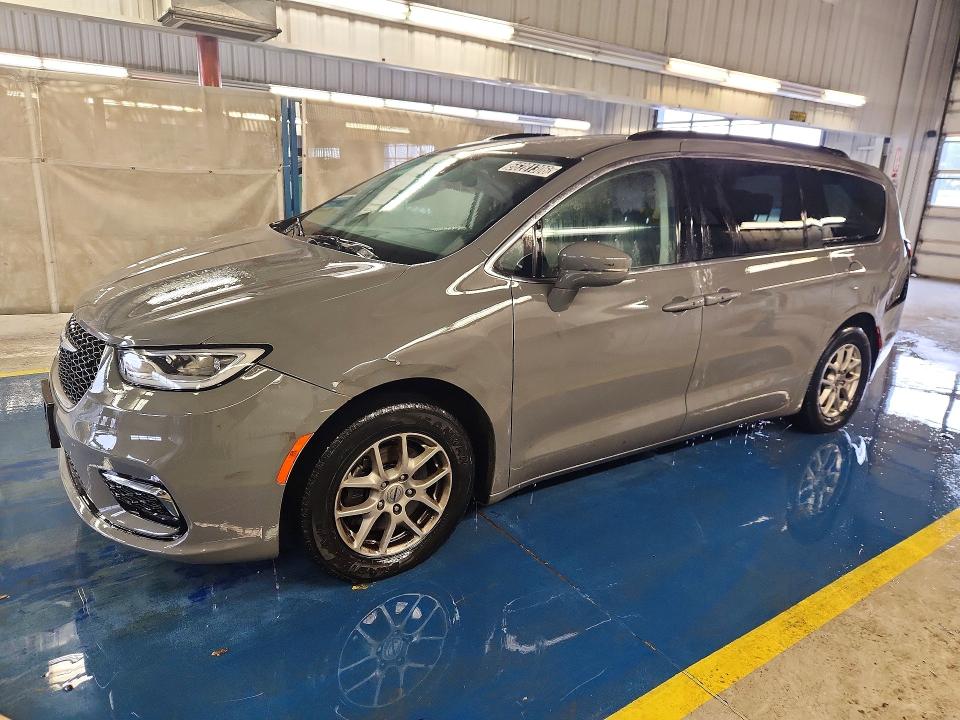 2022 Chrysler Pacifica VIN 2C4RC1BG0NR167843 COPART salvage auction — SIDE, MI - CERTIFICATE OF TITLE, sold $3,950 on 2026-07-23 (photo 1)