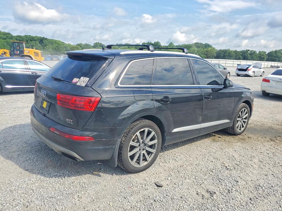 2018 Audi Q7 VIN WA1LAAF78JD011742 COPART salvage auction — MINOR DENT/SCRATCHES, Fl - Dealer Only Clean Title, sold $3,400 on 2026-07-27 (photo 3)