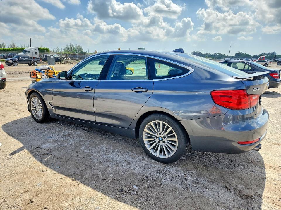 2015 BMW 3er VIN WBA3X5C55FD562777 COPART salvage auction — MINOR DENT/SCRATCHES, FL - CERTIFICATE OF TITLE, sold $2,500 on 2026-07-28 (photo 2)