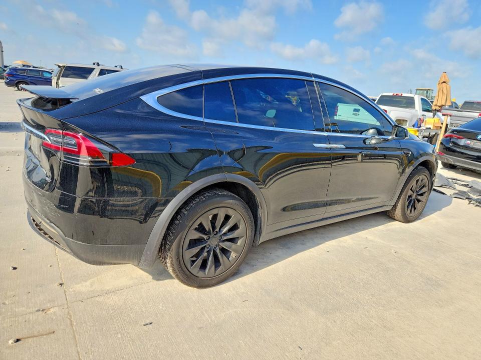 2017 Tesla VIN 5YJXCBE27HF051309 COPART salvage auction — REAR END, Tx - Certificate Of Title, sold $9,000 on 2026-07-31 (photo 3)