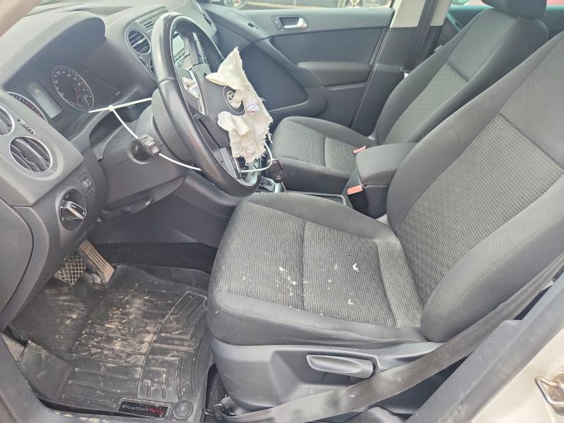 2014 Volkswagen Tiguan VIN WVGHV3AX0EW546122 COPART salvage auction — FRONT END, Qc - Gravement Accidente, sold $475 on 2026-07-14 (photo 7)