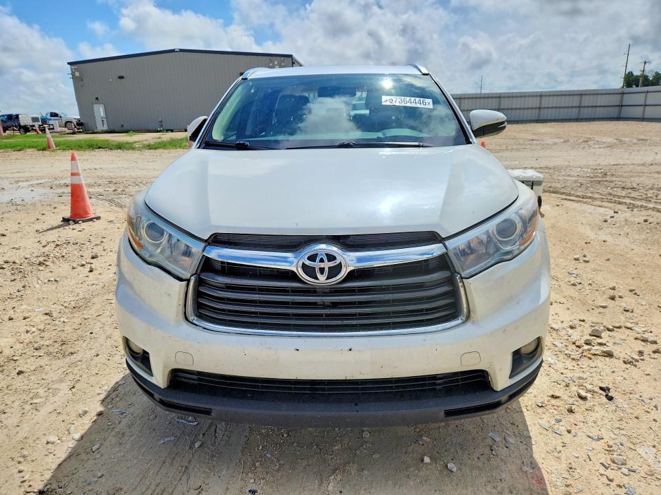 2015 Toyota Highlander VIN 5TDKKRFH7FS054230 COPART salvage auction — REAR END, Tx - Salvage Vehicle Title, sold $4,800 on 2026-08-27 (photo 5)