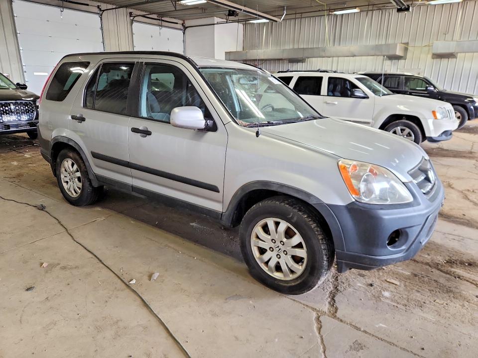 2005 Honda Cr-v VIN JHLRD78835C056876 COPART salvage auction — MINOR DENT/SCRATCHES, Wi - Certificate Of Title, sold $575 on 2026-07-13 (photo 4)