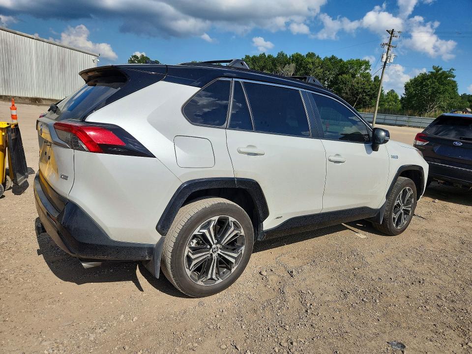 2024 Toyota Rav 4 VIN JTMEB3FV9RD181836 COPART salvage auction — FRONT END, La - Cert Of Title-Salvage, sold $16,800 on 2026-07-10 (photo 3)