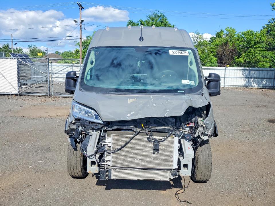 2024 Ram Promaster 2500 VIN 3C6LRVDG6RE135339 COPART salvage auction — FRONT END, Ma - Cert Of Title-Salvage, sold $9,200 on 2026-07-28 (photo 5)