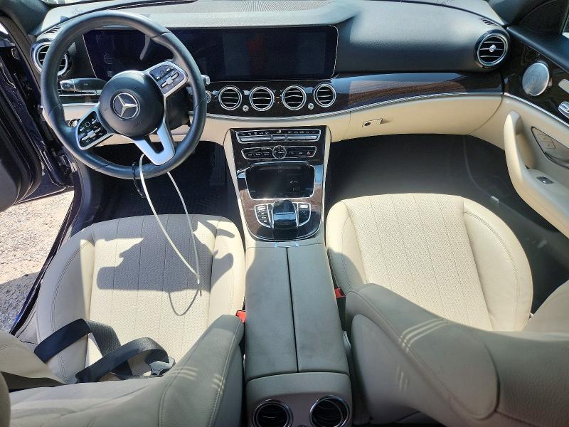 2019 Mercedes-benz VIN WDDZF4JB6KA630976 COPART salvage auction — SIDE, Tx - Salvage Vehicle Title, sold $9,800 on 2026-07-04 (photo 8)