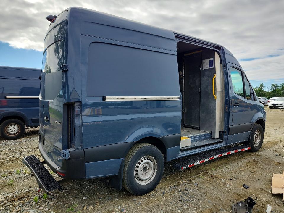 2019 Mercedes-benz Sprinter VIN WD4PF0CD3KT004322 COPART salvage auction — FRONT END, Nj - Certificate Of Title, sold $6,600 on 2026-07-20 (photo 3)