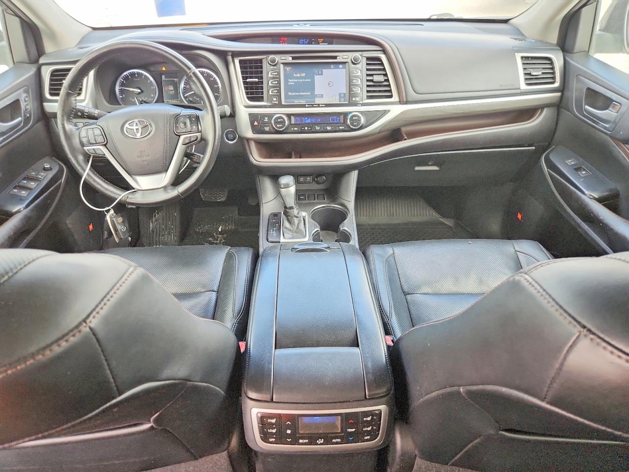 2017 Toyota Highlander VIN 5TDYZRFH6HS199204 COPART salvage auction — Normal Wear, TX - CERTIFICATE OF TITLE (P), sold $14,800 on 2026-07-08 (photo 8)