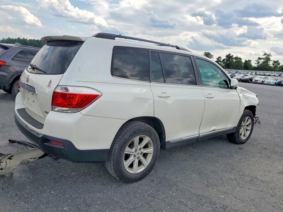 2012 Toyota Highlander VIN 5TDBK3EH7CS149235 COPART salvage auction — FRONT END, Pa - Certificate Of Salvage, sold $2,550 on 2026-07-14 (photo 3)
