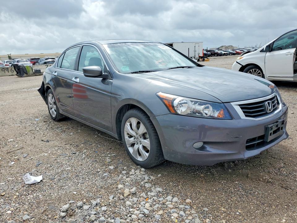 2008 Honda Accord VIN 1HGCP36848A029144 COPART salvage auction — REAR END, Tx - Salvage Vehicle Title, sold $1,400 on 2026-07-02 (photo 4)
