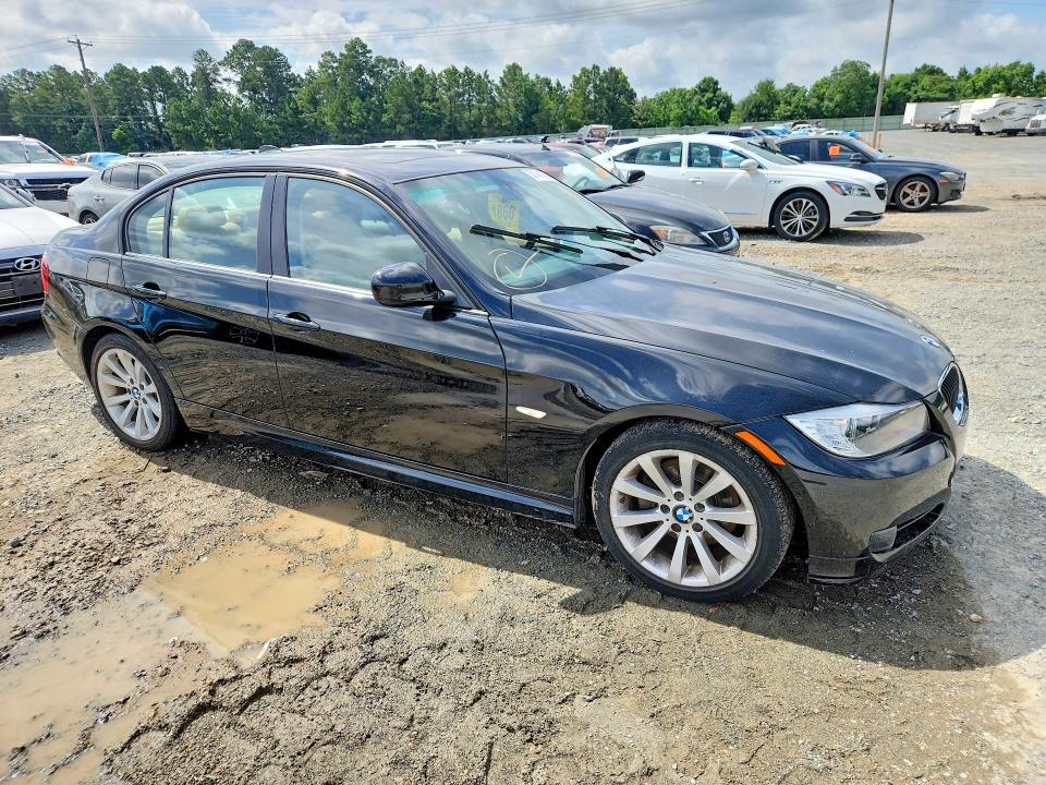 2011 BMW 3 series VIN WBAPH7C59BE461627 COPART salvage auction — WATER/FLOOD, LA - CERT OF TITLE-SALVAGE FLOOD, sold $325 on 2026-07-09 (photo 4)