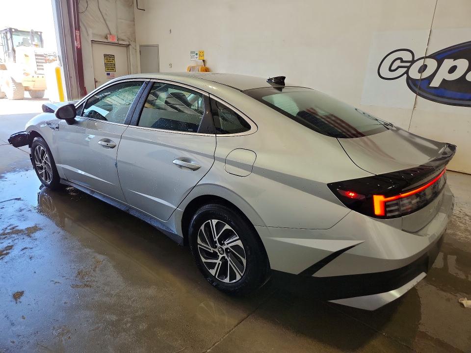 2026 Hyundai Sonata hybrid VIN KMHL24JJ1TA161943 COPART salvage auction — FRONT END, Mn - Certificate Of Title, sold $6,500 on 2026-07-08 (photo 2)