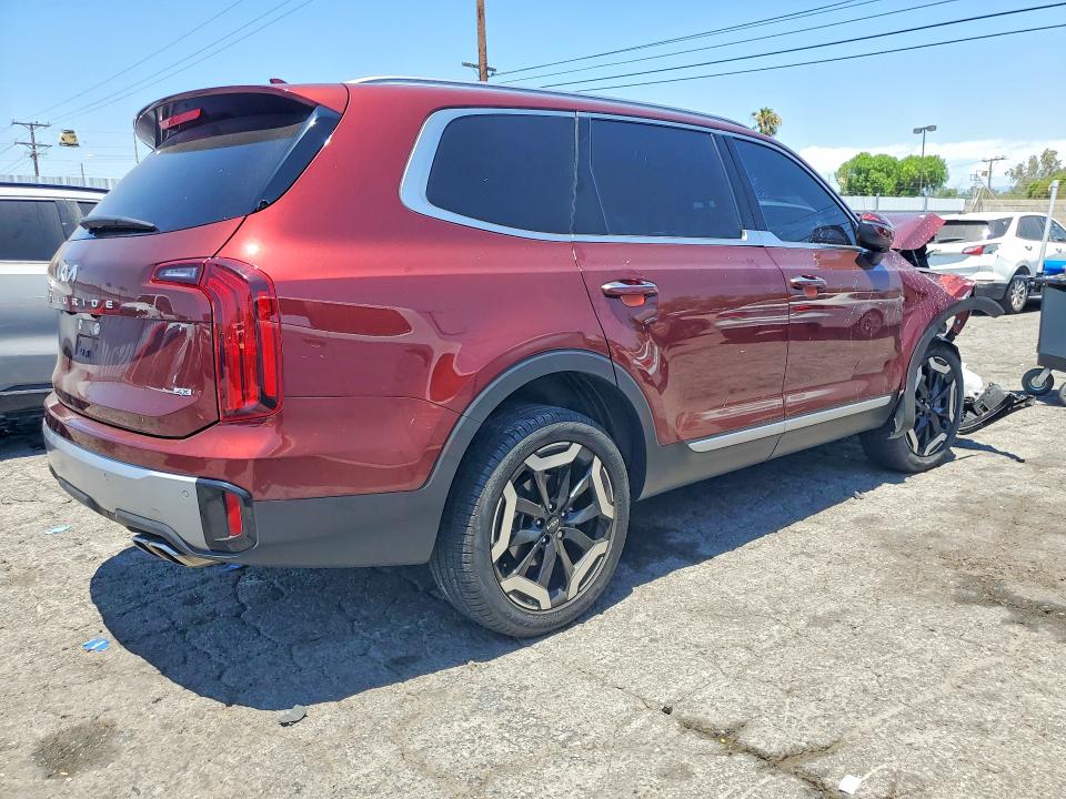 2023 Kia Telluride VIN 5XYP6DGC1PG366929 COPART salvage auction — FRONT END, Sc - Salvage Title, sold $6,100 on 2026-07-20 (photo 3)