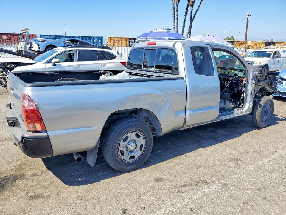 2015 Toyota Tacoma VIN 5TFTX4CN7FX058520 COPART salvage auction — STRIPPED, Salvage Title, sold $225 on 2026-07-24 (photo 3)