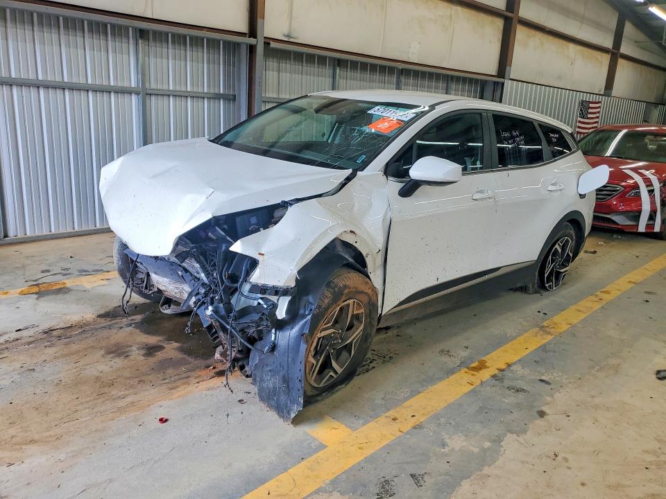 2024 Kia Sportage VIN KNDPU3DF0R7279005 COPART salvage auction — ROLLOVER, Fl - Dlr Only Cert Of Destruction, sold $5,100 on 2026-07-29 (photo 1)