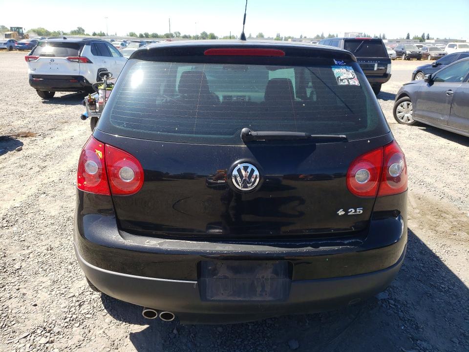 2007 Volkswagen Rabbit VIN WVWAS71K67W043739 COPART salvage auction — MINOR DENT/SCRATCHES, Ca - Dis/Dlr/Exp Only Clean Title, sold $100 on 2026-08-13 (photo 6)