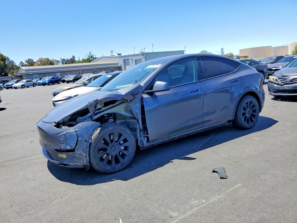 2022 Tesla Model y VIN 7SAYGDEE9NF328488 COPART salvage auction — FRONT END, CA - SALVAGE CERTIFICATE, sold $12,800 on 2026-08-03 (photo 1)