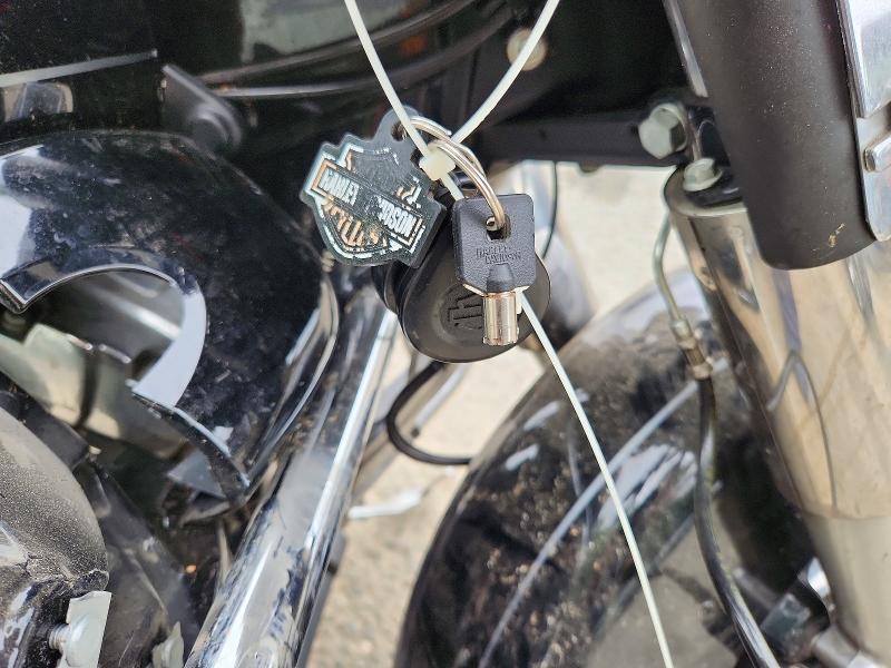 2012 Harley-davidson Flhtk VIN 1HD1KEM12CB694731 COPART salvage auction — ALL OVER, Tx - Salvage Vehicle Title, sold $150 on 2026-07-02 (photo 8)