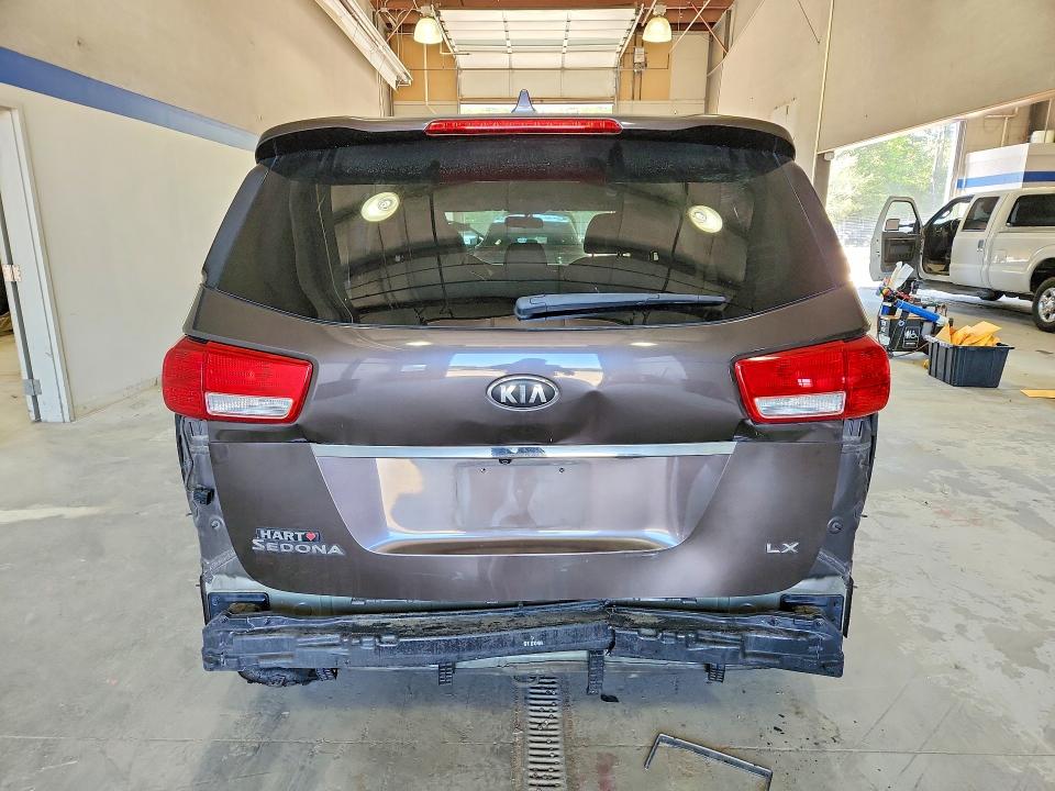 2016 Kia VIN KNDMB5C16G6208680 COPART salvage auction — REAR END, Va - Cert Of Title - Salvage, sold $775 on 2026-07-10 (photo 6)