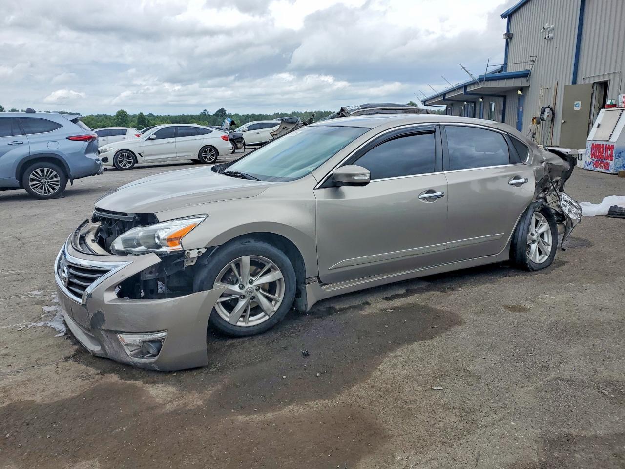 2015 Nissan Altima VIN 1N4AL3AP1FC245086 COPART salvage auction — All Over, TN - SALVAGE CERTIFICATE, sold $425 on 2026-07-09 (photo 1)