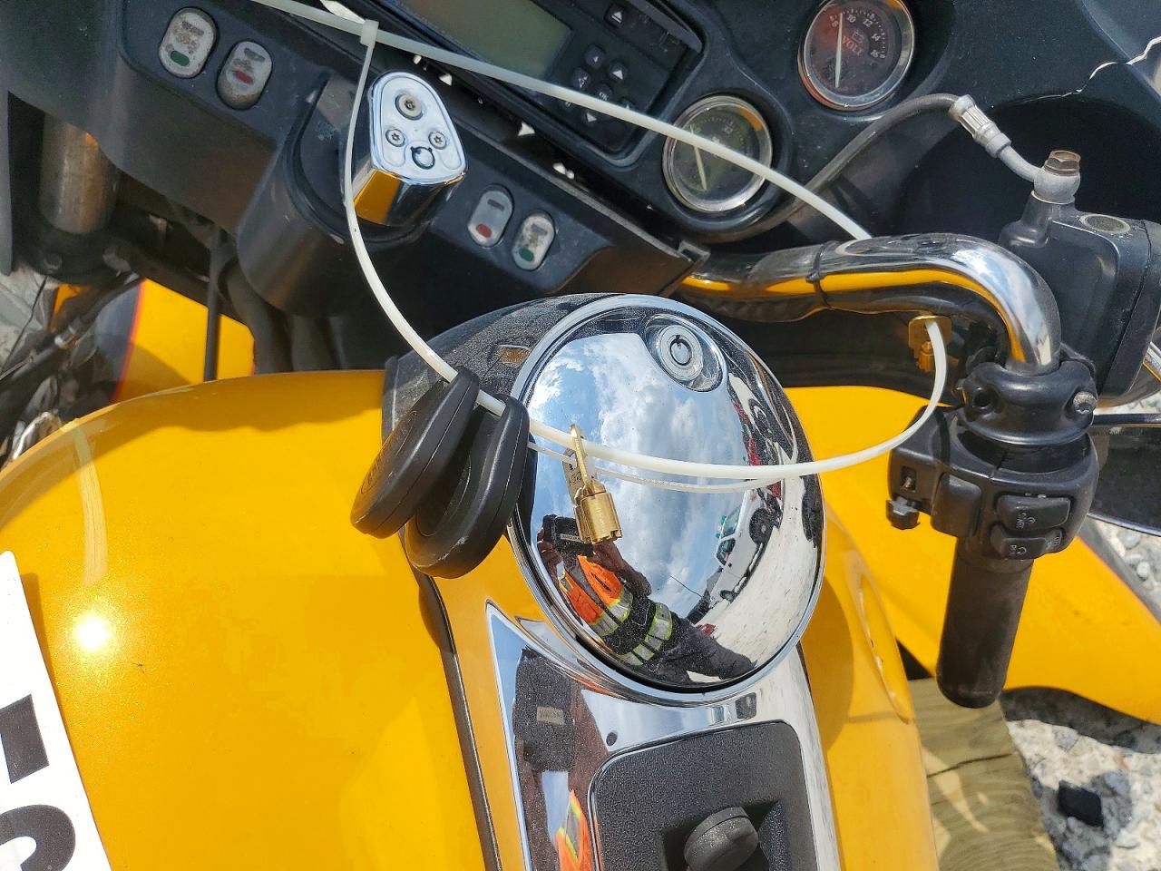 2013 Harley-Davidson FLHTK VIN 1HD1KEM12DB652769 COPART salvage auction — All Over, GA - CERT OF TITLE-SALVAGE, sold $550 on 2026-07-09 (photo 8)
