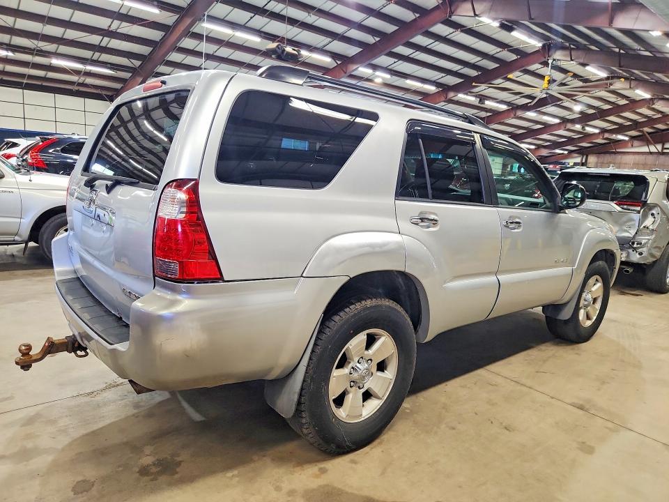 2007 Toyota 4runner VIN JTEBU14RX70125587 COPART salvage auction — MINOR DENT/SCRATCHES, Me - Certificate Of Title, sold $4,700 on 2026-07-09 (photo 3)