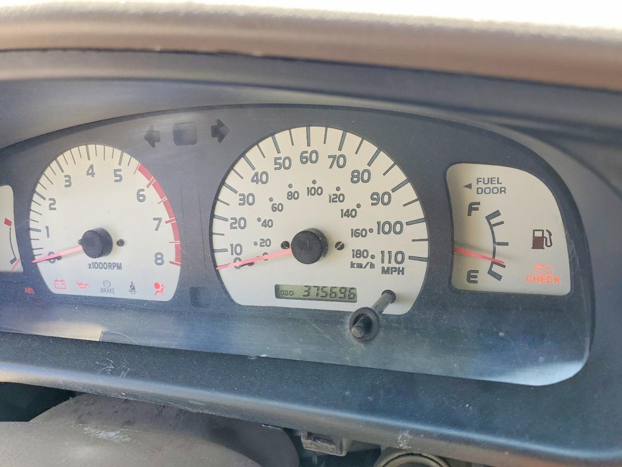 2004 Toyota Tacoma VIN 5TEGN92N14Z427870 COPART salvage auction — Front End, CA - SALVAGE CERTIFICATE, sold $1,050 on 2026-07-10 (photo 9)