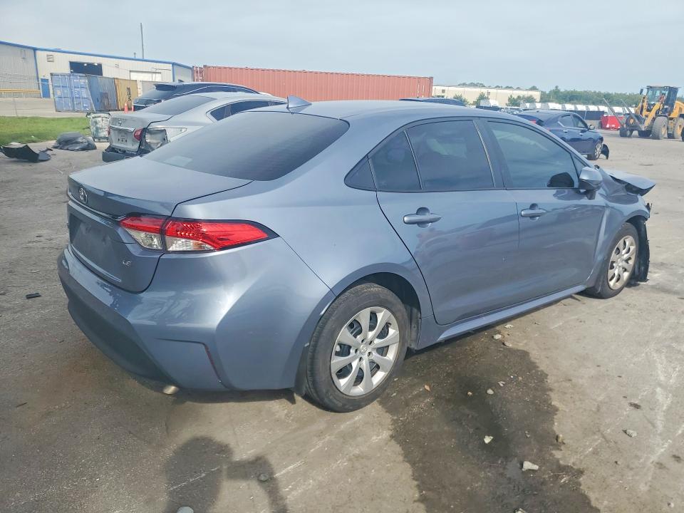 2025 Toyota Corolla VIN 5YFB4MDE7SP238589 COPART salvage auction — FRONT END, Fl - Certificate Of Destruction, sold $3,850 on 2026-07-14 (photo 3)