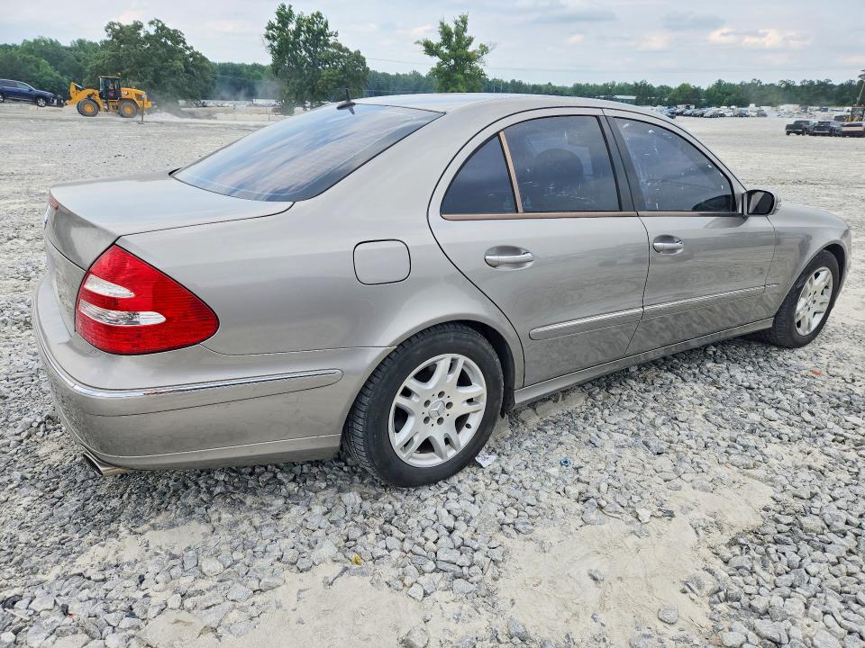 2006 Mercedes-benz E-class VIN WDBUF56J76A941959 COPART salvage auction — MINOR DENT/SCRATCHES, Ga - Certificate Of Title, sold $725 on 2026-07-13 (photo 3)
