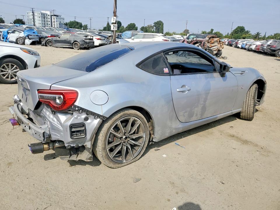 2020 Toyota VIN JF1ZNAA16L8752206 COPART salvage auction — ALL OVER, Ca - Salvage Certificate, sold $2,800 on 2026-07-13 (photo 3)