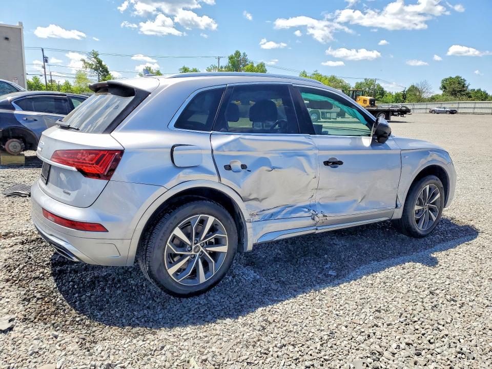 2023 Audi Q5 VIN WA1EABFY4P2047021 COPART salvage auction — SIDE, Nj - Cert Of Title-Salvage, sold $14,200 on 2026-07-24 (photo 3)