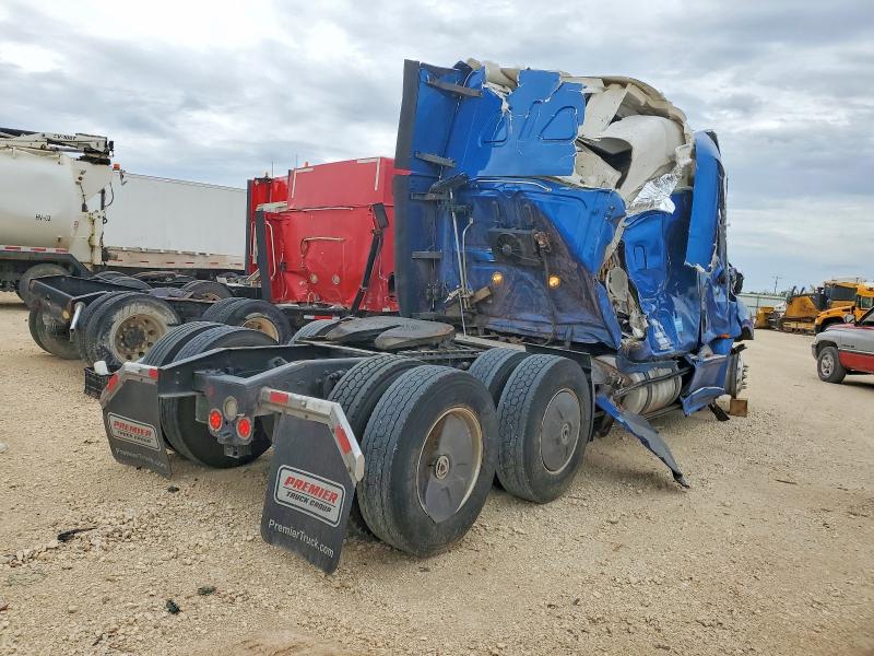 2020 Freightliner Cascadia 126 VIN 3AKJHHDR3LSLR1231 COPART salvage auction — ROLLOVER, TX - SALVAGE VEHICLE TITLE, sold $6,400 on 2026-07-09 (photo 4)