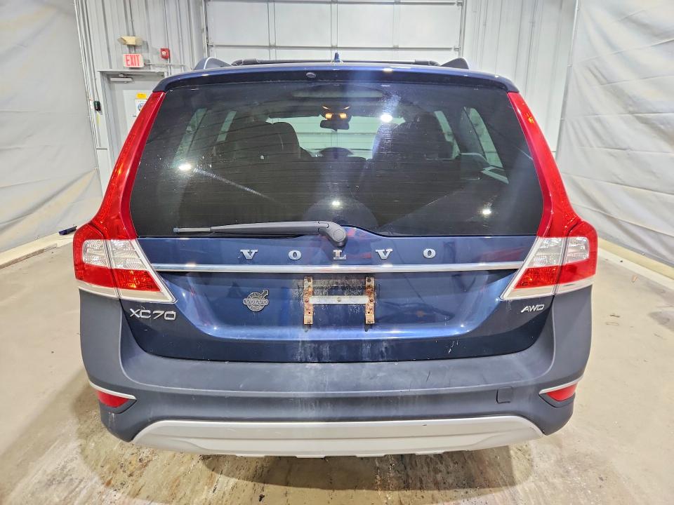 2015 Volvo VIN YV4940ND2F1189001 COPART salvage auction — FRONT END, Nh - Cert Of Title-Salvage, sold $1,350 on 2026-07-07 (photo 6)