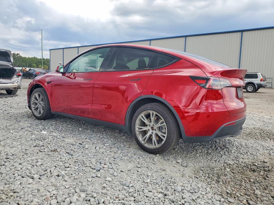 2024 Tesla Model y VIN 7SAYGDEE0RA233661 COPART salvage auction — MINOR DENT/SCRATCHES, Fl - Certificate Of Title (P), sold $19,000 on 2026-07-28 (photo 2)