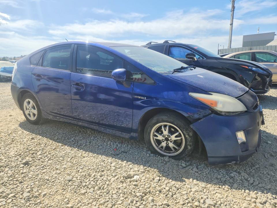 2011 Toyota Prius VIN JTDKN3DU1B1477400 COPART salvage auction — VANDALISM, CA - SALVAGE CERTIFICATE, sold $500 on 2026-07-28 (photo 4)